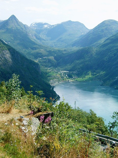 A view of the Geraingerfjord seen from the coach tour from Gerainger to Molde.