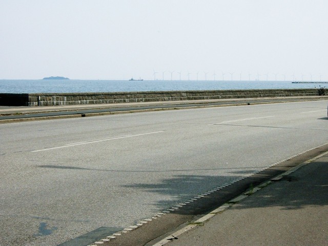 Another part of the coastal route, showing an offshore wind farm. The �resund bridge can just about ...