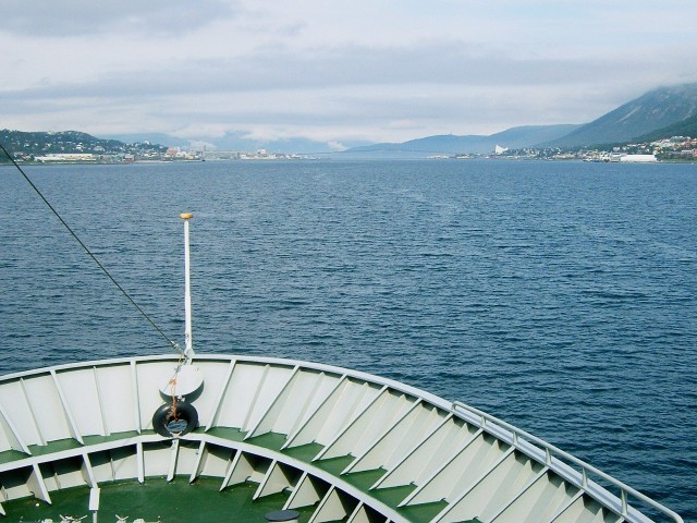 Approaching Troms.
