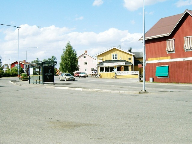 The village of Kage, one of many ice-lolly stops.