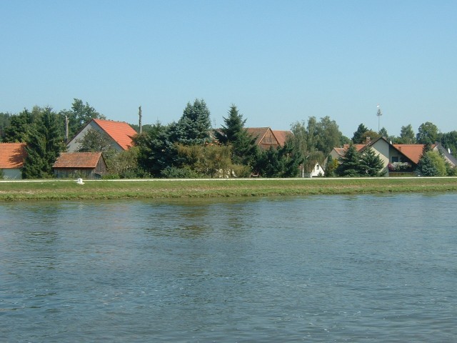 The village of Heuberg, near Hilpoltstein.