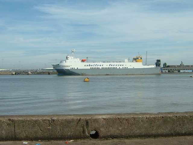 Interesting. I'm not aware of any car ferries which operate out of London. This is about the last I ...