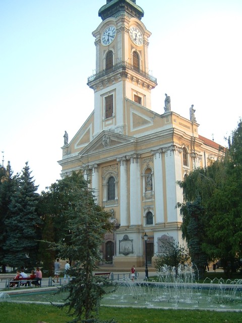 One of the churches surrounding the square.