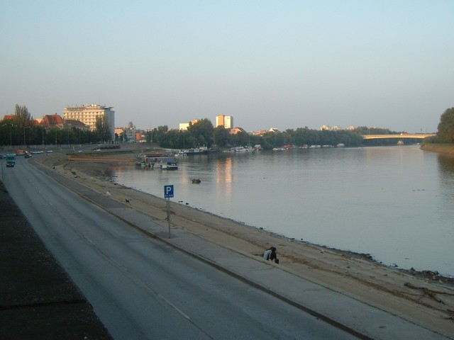 Looking upstream along the Tisza.