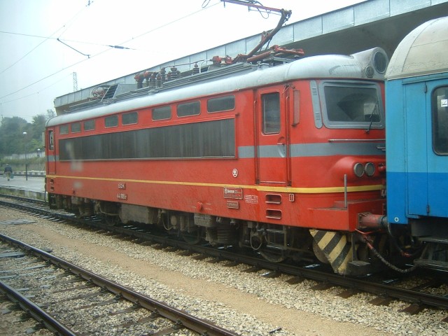 A Bulgarian train. Bizarrely, it's a Skoda.