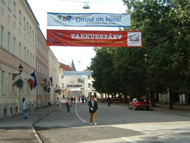 The pedestrianized centre of Tartu.