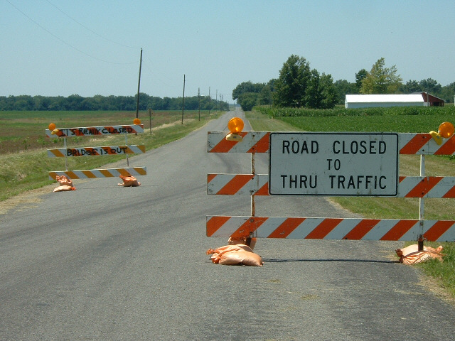Another closed road. 'It's really closed. Bridge is out' says the sign on the left. Fortunately, the...