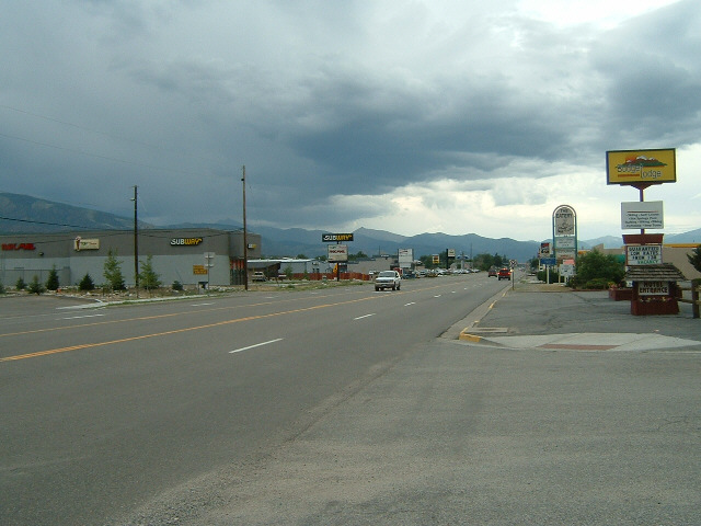 This is Salida, pronounced like saliva but with a 'D'. It's main street has all the same hotels, fas...