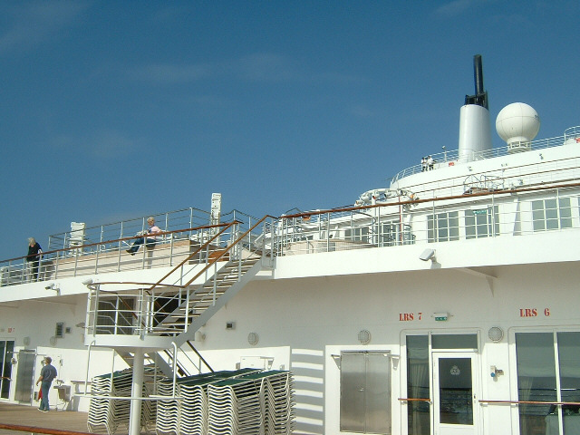 More people enjoying the sunshine. I found a machine earlier which changed my last remaining money i...