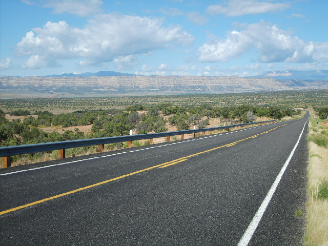 The start of the road down to Escalante.