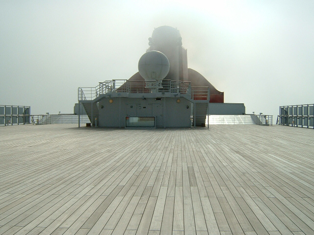 I'm surprised this part of the ship doesn't get used more. It probably does in sunnier parts of the ...