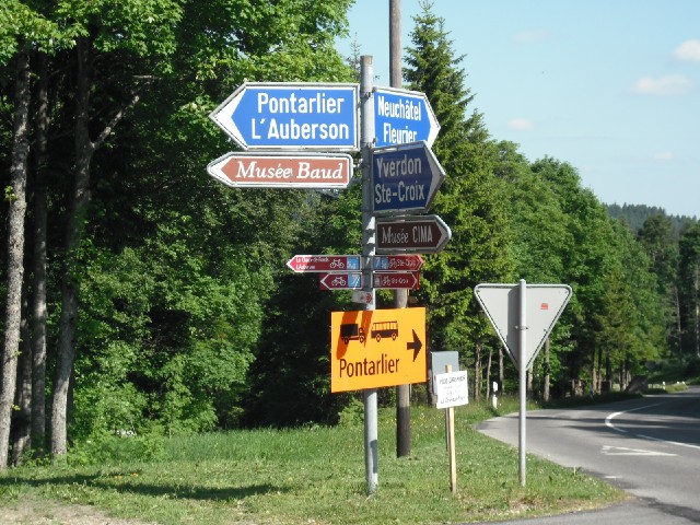It looks like there will be a lot of cycle route signs in Switzerland, although I would be happier f...