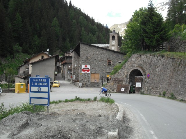 The village of St. Rhmy.