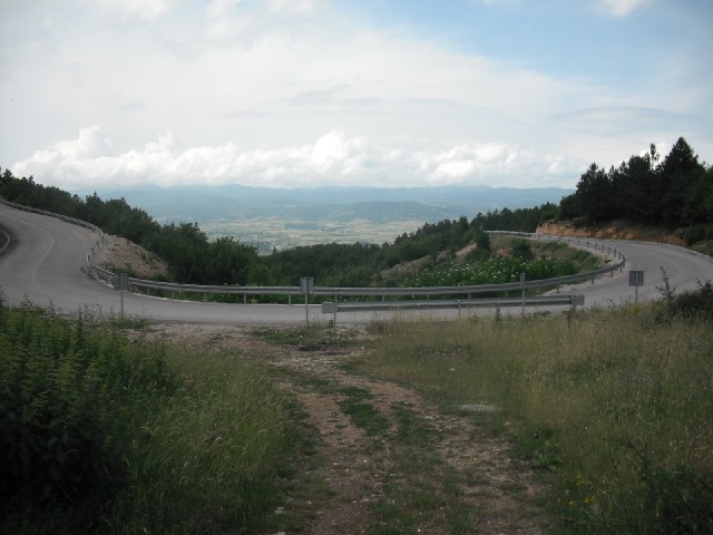 One more view of the road to the Hotel Stara, this time on the way down.<br><br>Hotels' attitudes to...