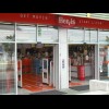 Hervis is the chain of sports shops which I have seen advertised. They were also sponsors of the bik...