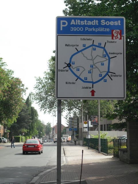 A lot of towns have signs a bit like this showing where the car parks are. This one doesn't look ter...
