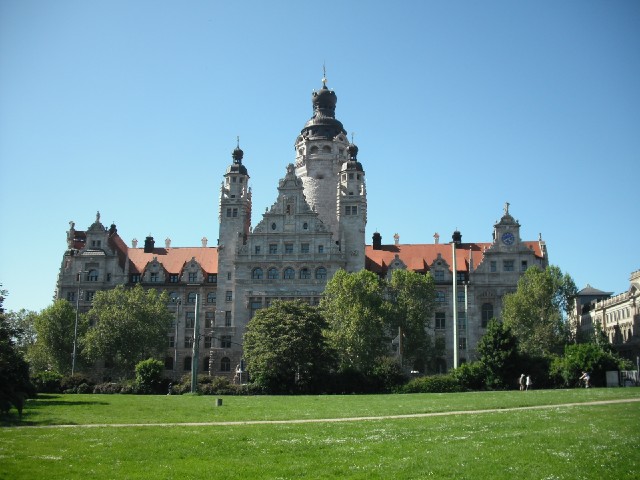 That tower which I glimpsed down a road yesterday turns out to be on the new Town Hall, which was co...