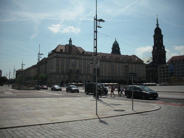 Plenty of space in Dresden.