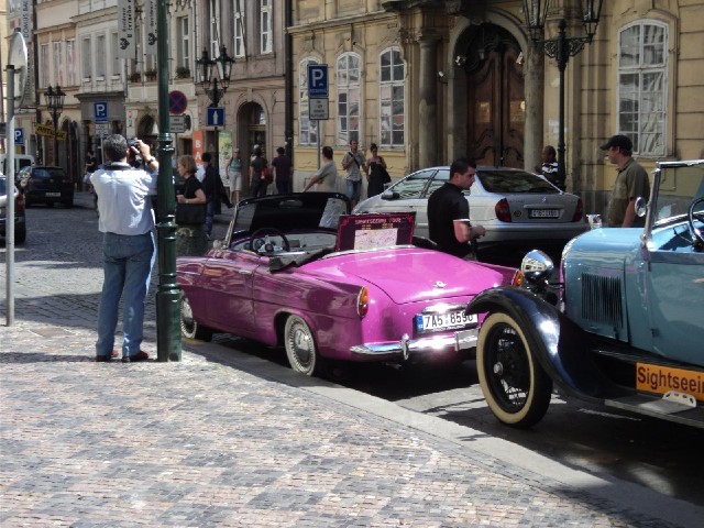 The area around the castle had a lot of these classic cars, probably because it gets quite steep and...