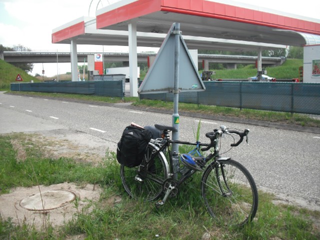 It's common in the Netherlands that whre a cycle path runs alongside a major road, it diverts round ...