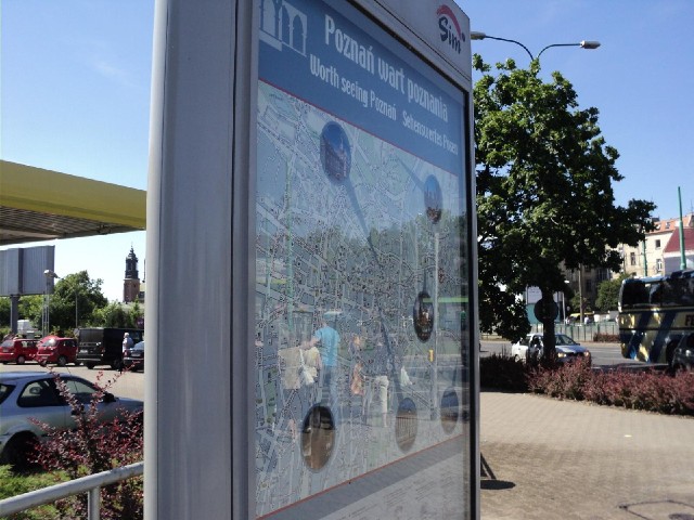 This looks like a useful sign: "Worth seeing Poznan". As well as other things, it recommen...