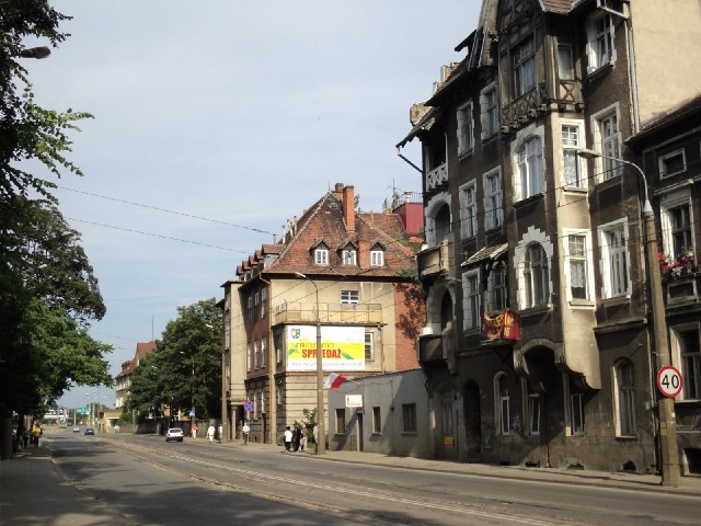 Gorz�w Wielkopolski. What I liked least about this city in 2006 was the road leading in from the Ber...