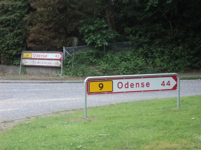 I followed one of the national cycle routes for a while today, because it said it went to Trs Harbo...