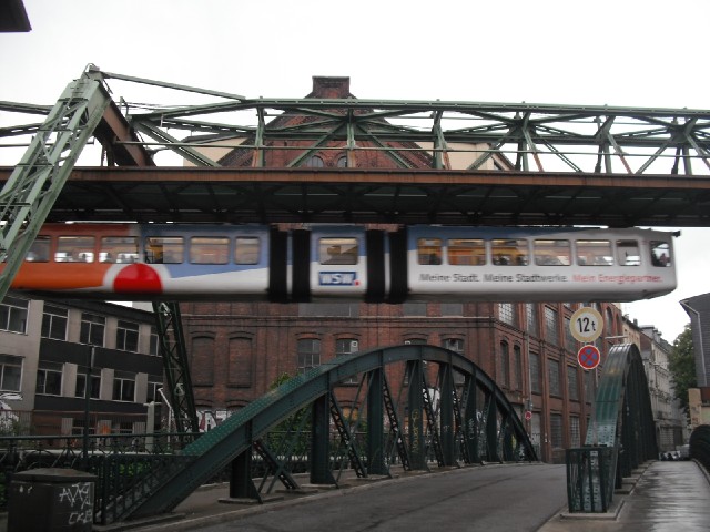 Any bridge over the river also has to go under the Schwebebahn.