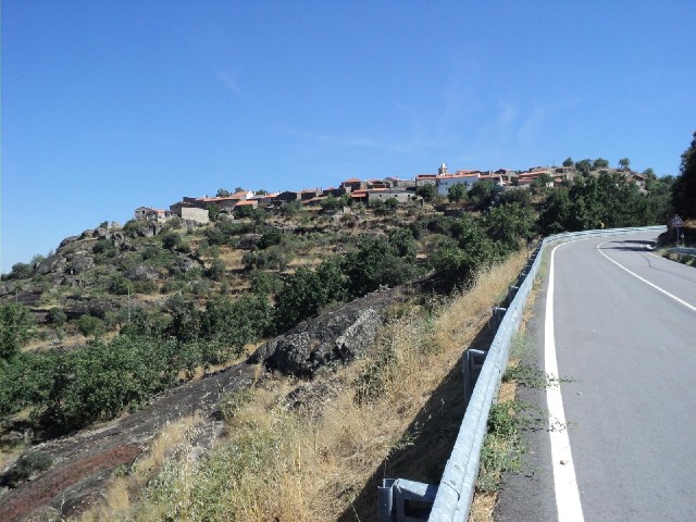 The village of Castelo Bom.