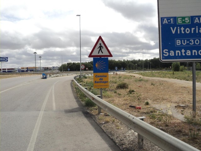A sign for the Camino.