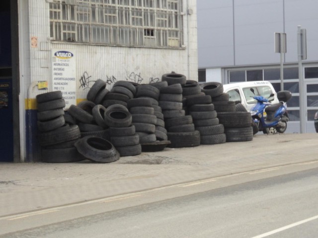 These tyres are no good for me.