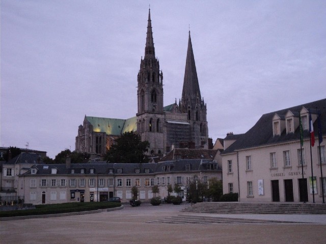 Chartres Cathedral, this time seen from about 300 metres away.