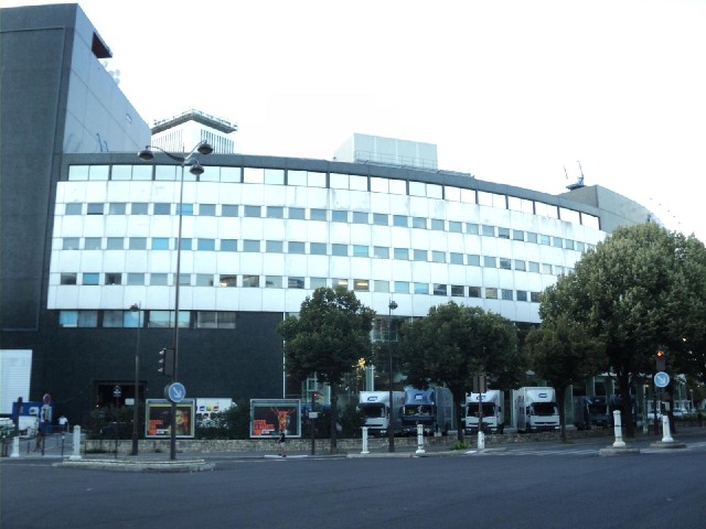 The Radio France building.