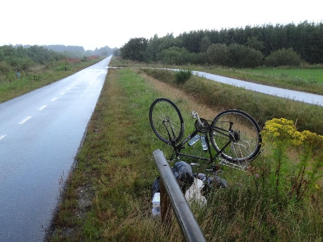 I've got a broken spoke. I was very surprised that it happened when I was ridin along such a smooth ...