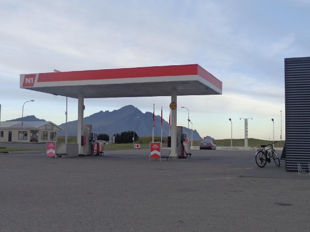 I don't think I had seen any other bikes in Iceland until arriving in Hfn but I've several people r...