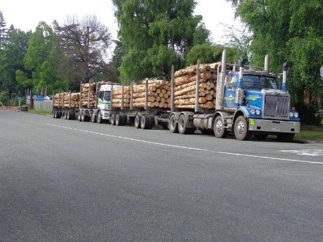 Logging trucks in Geraldine.