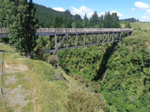 A railway bridge over the Matahorua River.