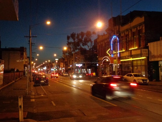 I'm happy that long Summer evenings have come back. At 9:28 pm, the sky in Melbourne is still notice...