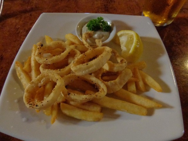 The squid here isn't as well presented as in Kalgoorlie, and unusually it comes on a bed of chips.