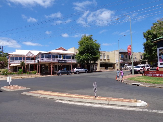 Margaret River is quite an attractive little town but it's not easy to get much of it in a picture.