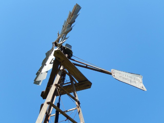 A wind pump in a park in Pinjarra.