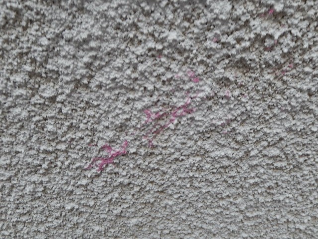 I've just noticed that there's pink silly string on the ceiling of my room. I found some of the blue...