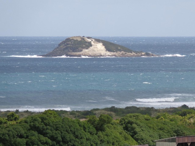 Green Island, the island which could be seen in the distance in picture 920.