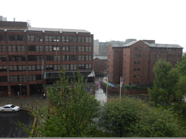 Heavy rain has started and is forecast to last for several hours. I considered moving my bike from t...