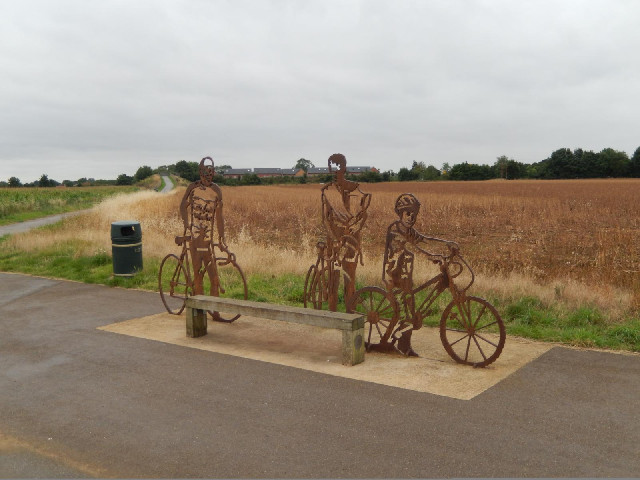 Some artwork on a short stretch of cycleway to avoid a busy roundabout at Sleaford.