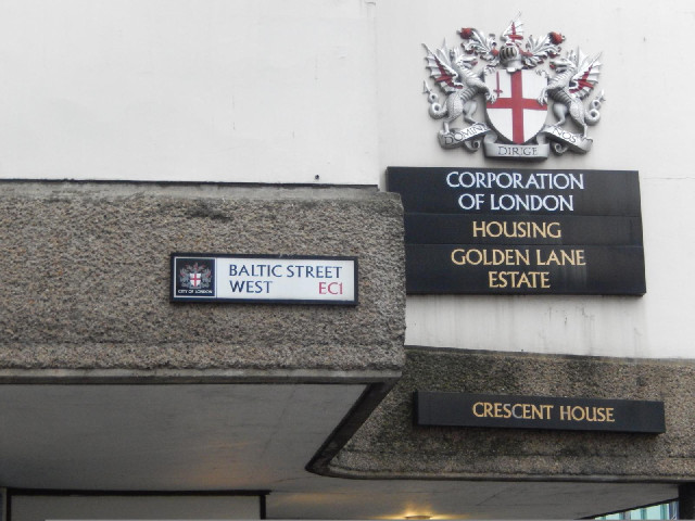 The road where I am standing now is the boundary of the City. Here's the City of London street sign ...