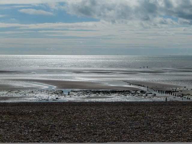 The beach between Winchelsea and Pett Level.