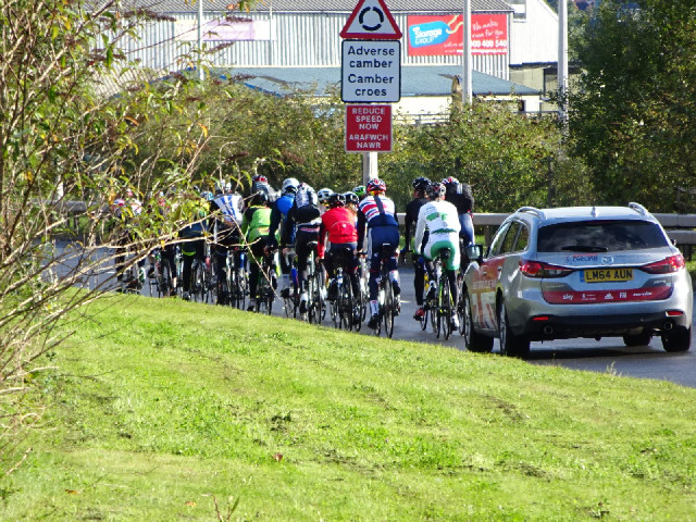 Those cyclists again. From what I overheard, I would geuss that they're going to the Welsh National ...