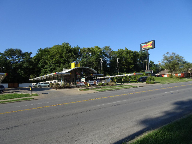 This is a drive-in restaurant like the one that I used in Grand Island. You probably can't see it bu...