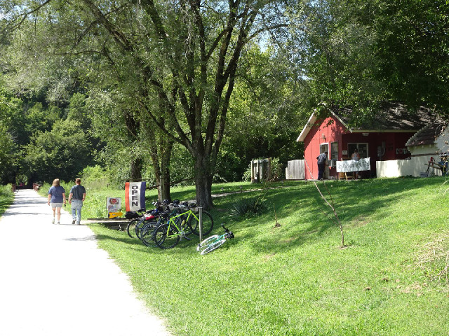 Wherever the trail passes through a village, there are cafes catering to passing cyclists.